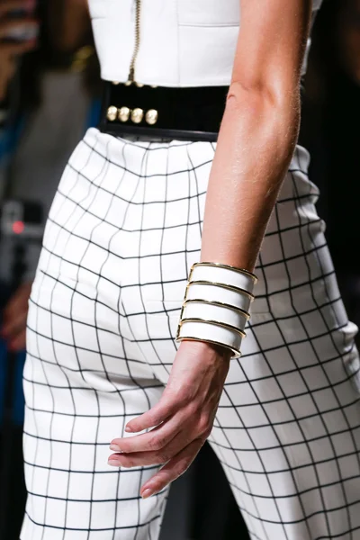 Look 23